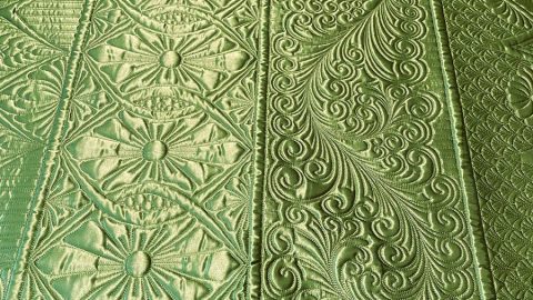 Custom Quilting Custom Quilting